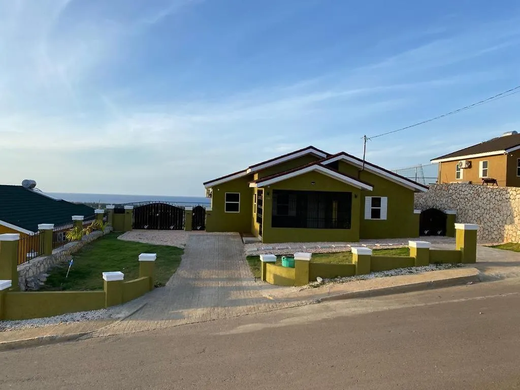 Villa Verde Jamaica - Oceanview Getaway, Gated & Secured Falmouth